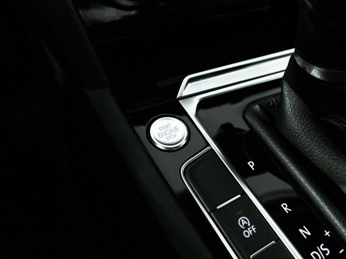 Купить Volkswagen Passat, 2017, 41 448 км, фото №19