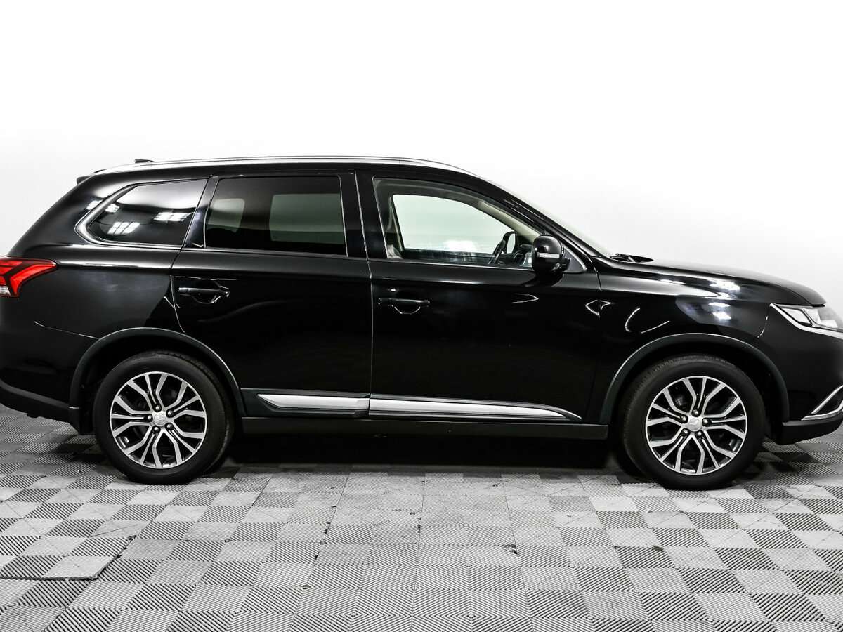 Купить Mitsubishi Outlander, 2018, 166 948 км, фото №4