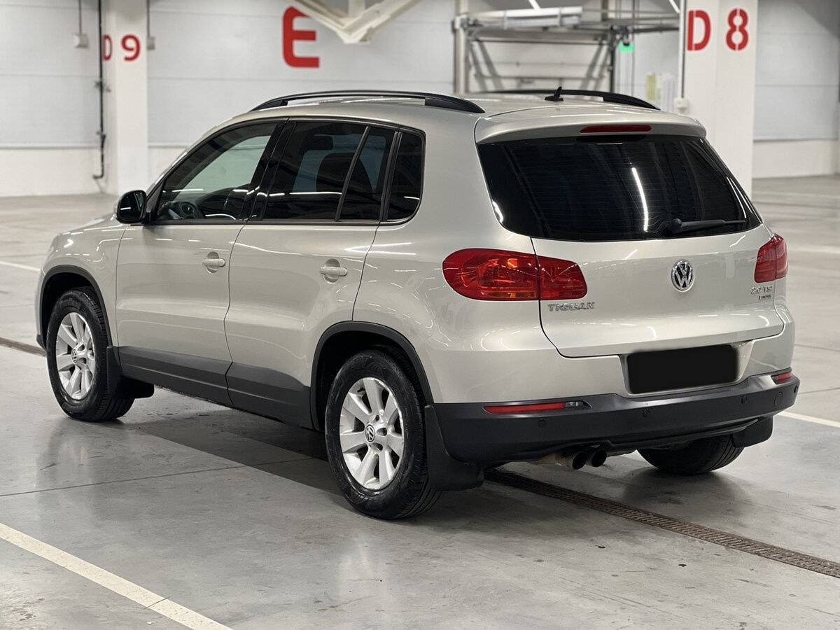 Купить Volkswagen Tiguan, 2012, 179 371 км, фото №7
