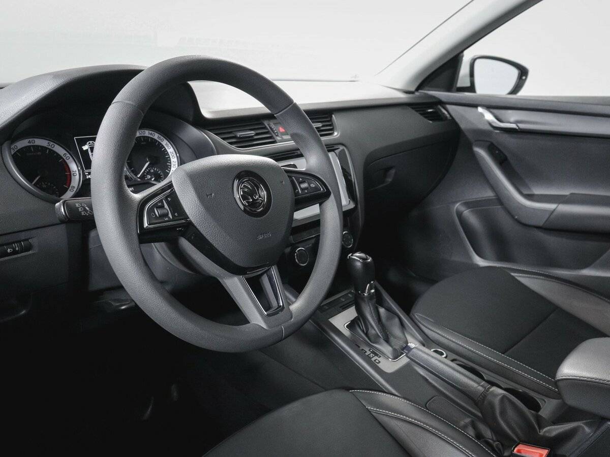 Купить Skoda Octavia, 2023, 22 000 км, фото №11