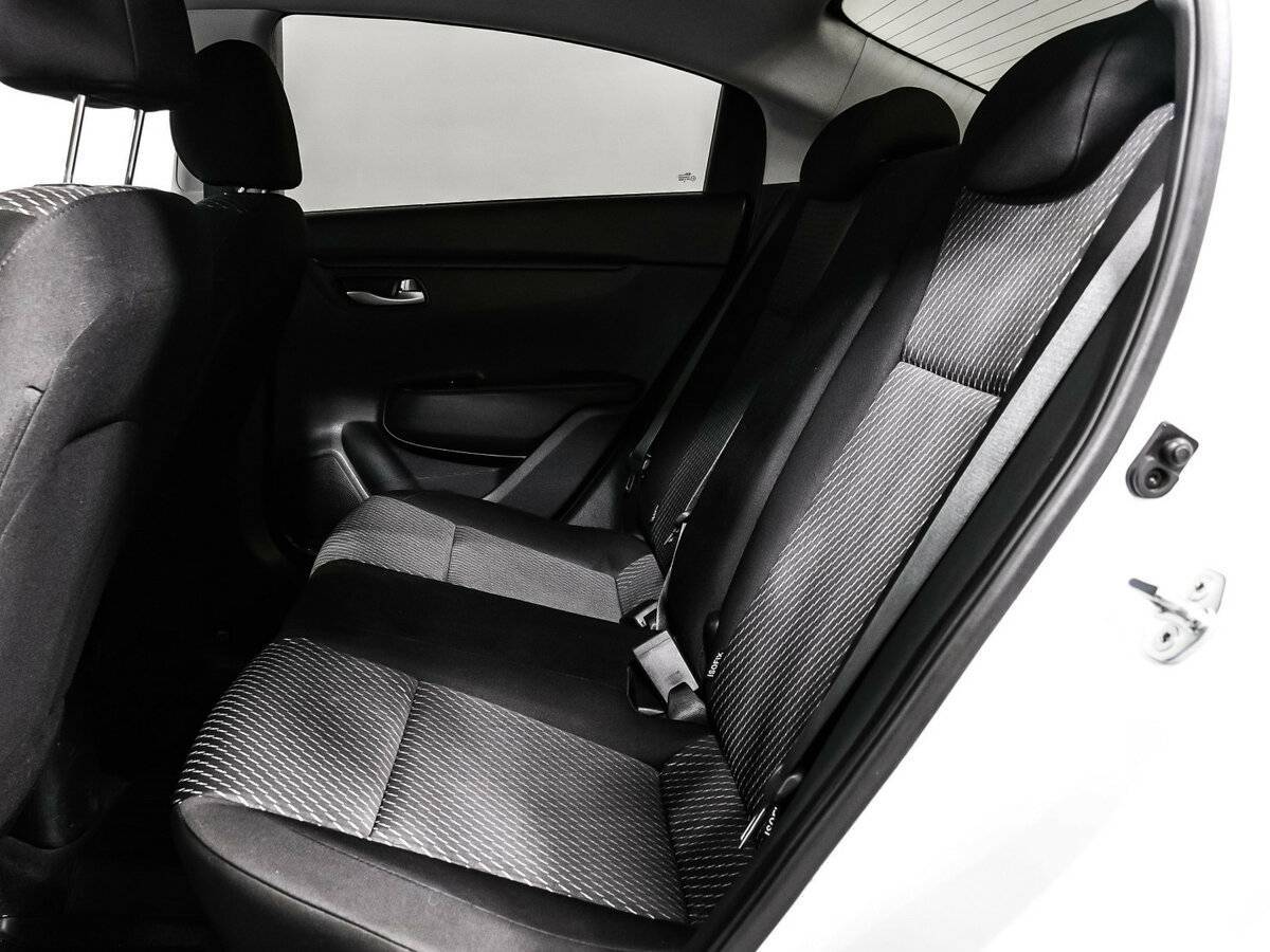 Купить Kia Rio, 2018, 98 743 км, фото №12