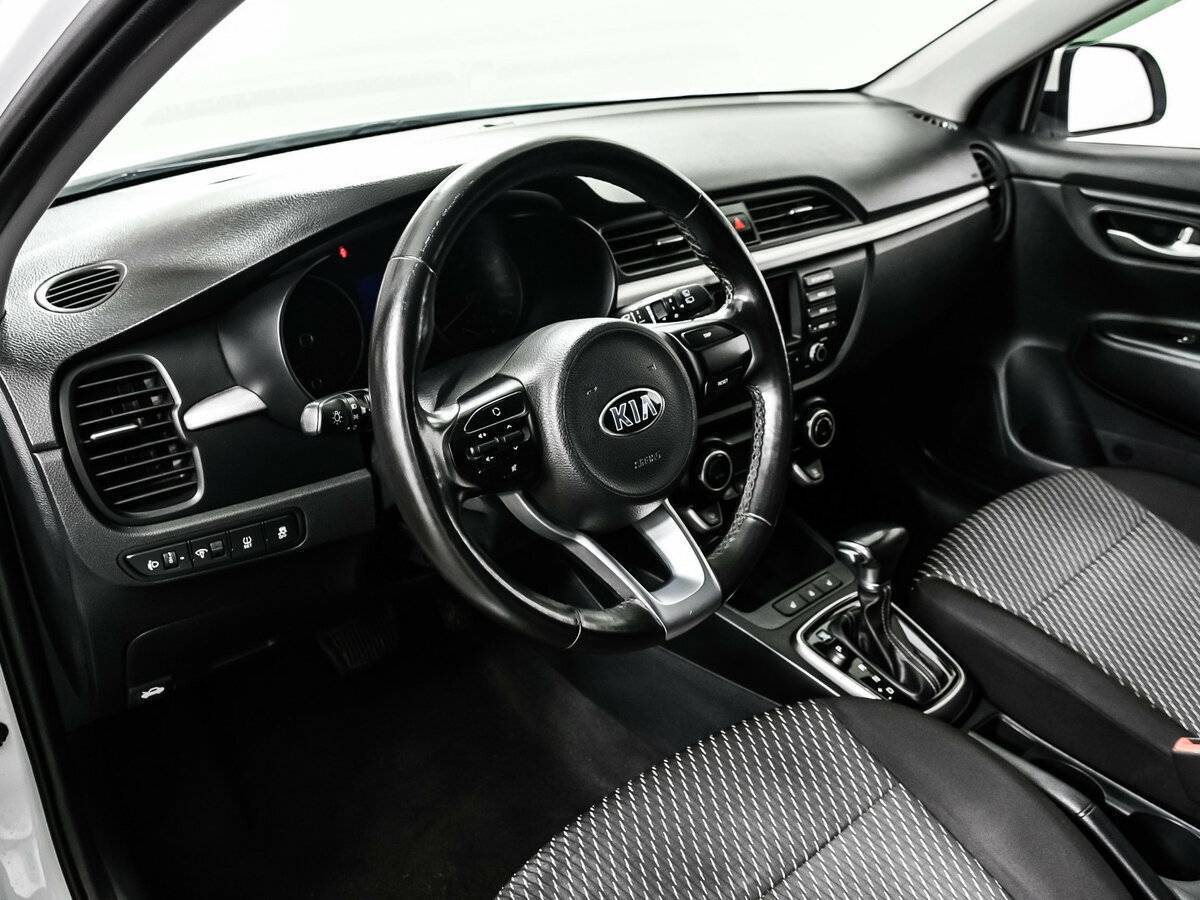 Купить Kia Rio X-Line, 2019, 98 123 км, фото №13