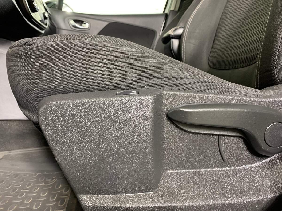 Купить Renault Kaptur, 2019, 215 044 км, фото №16