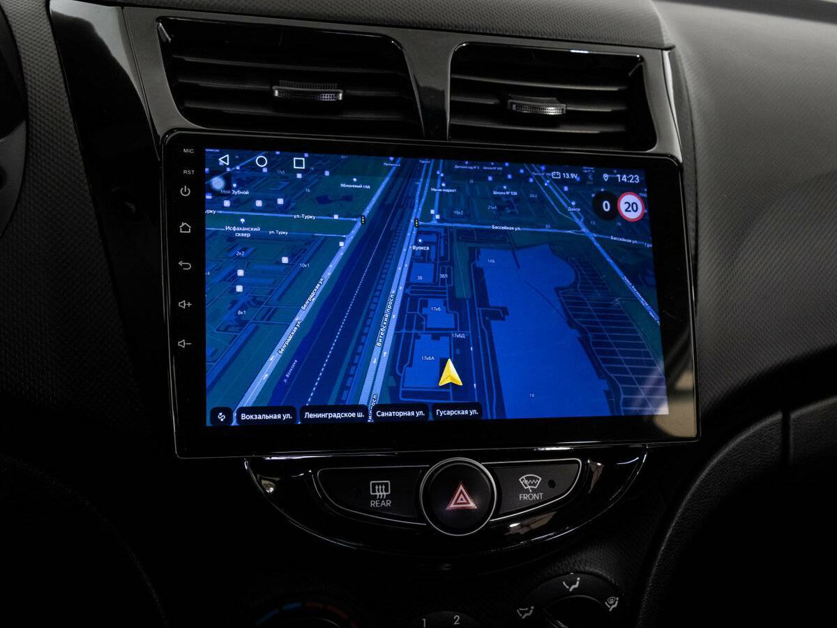 Купить Hyundai Solaris, 2016, 115 245 км, фото №13