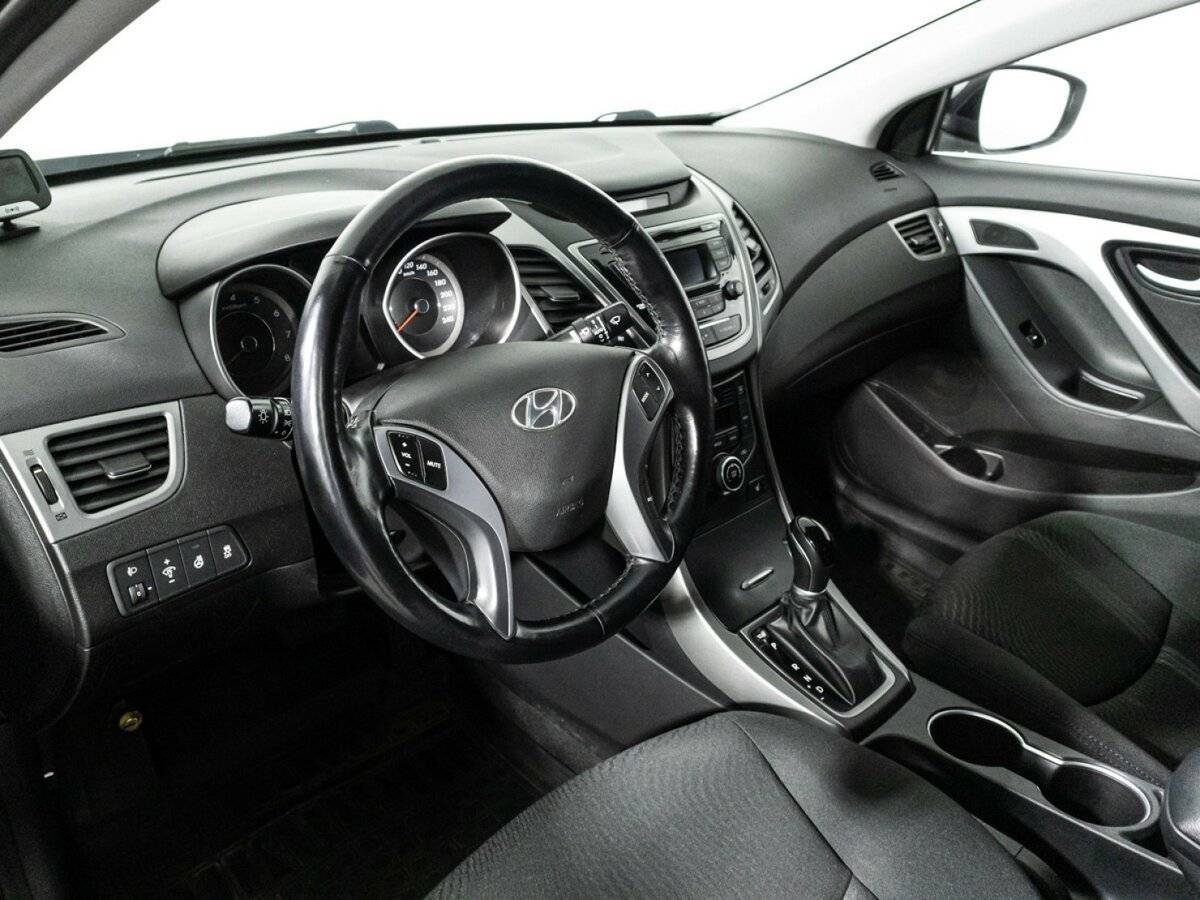 Купить Hyundai Elantra, 2015, 89 590 км, фото №11
