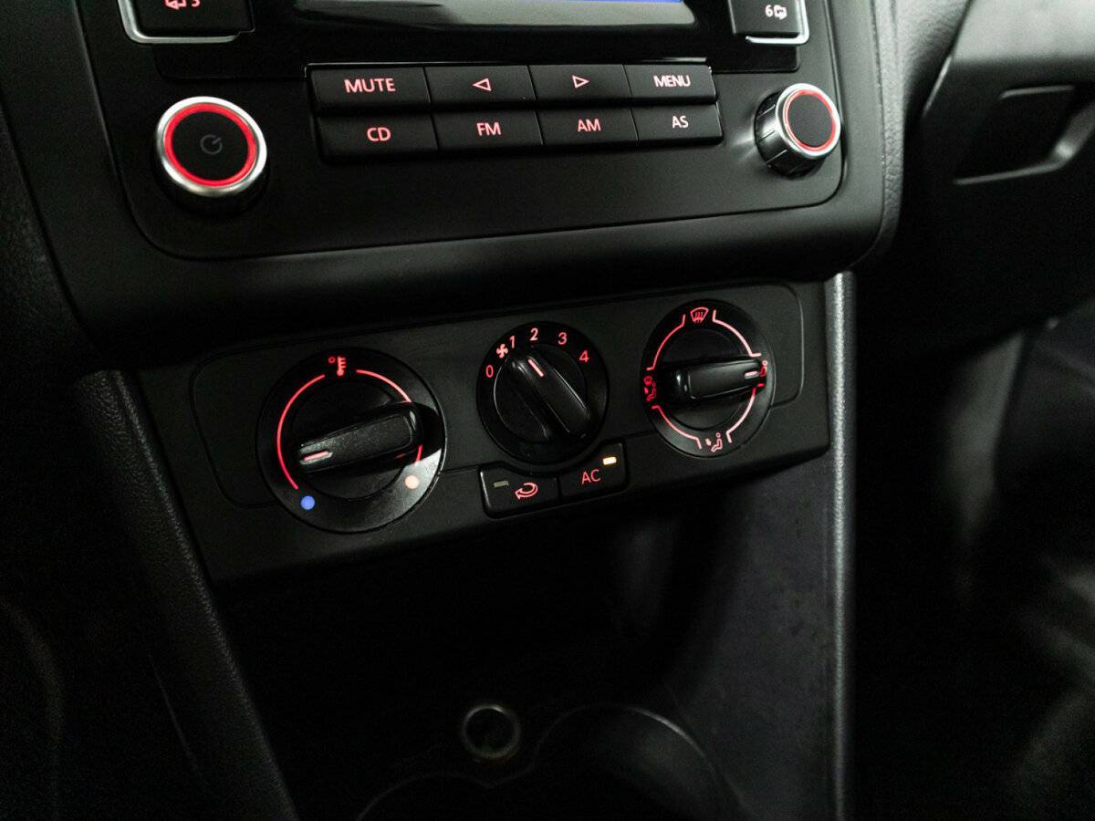 Купить Volkswagen Polo, 2012, 257 620 км, фото №16