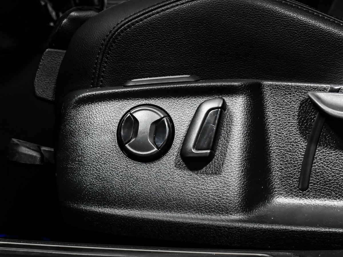 Купить Volkswagen Passat DSG7 B8, 2018, 146 000 км, фото №15