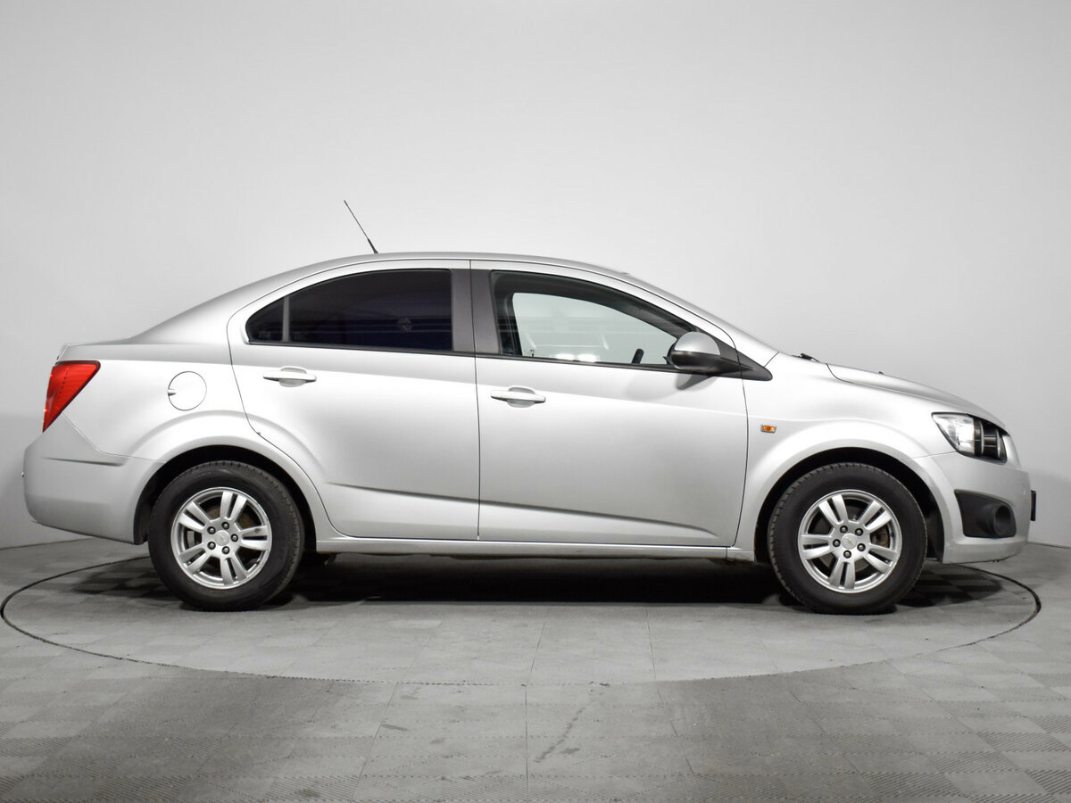 Купить Chevrolet Aveo II, 2014, 157 000 км, фото №4