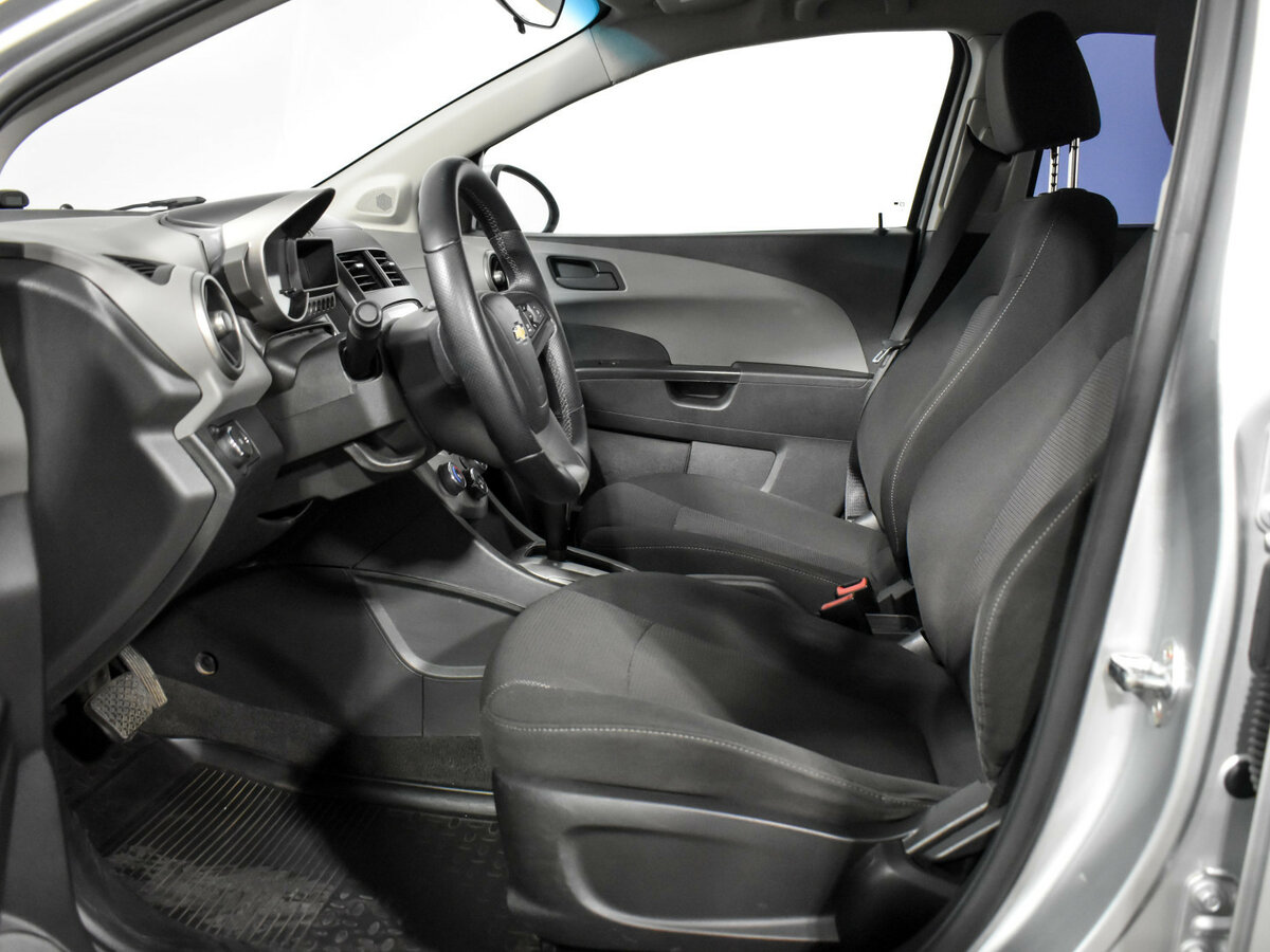 Купить Chevrolet Aveo II, 2014, 157 000 км, фото №10