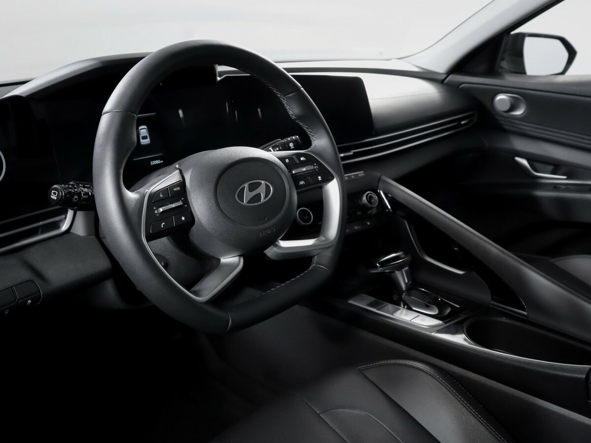 Купить Hyundai Elantra VII (CN7) Рестайлинг, 2023, 22 004 км, фото №11