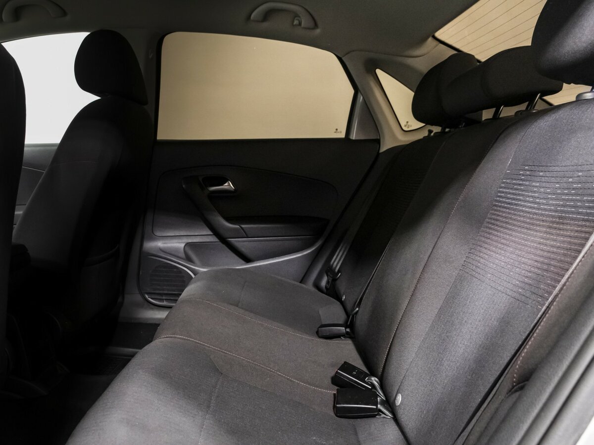 Купить Volkswagen Polo V Рестайлинг, 2018, 93 500 км, фото №9